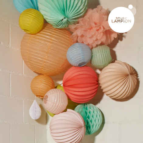 Mini paper store lanterns