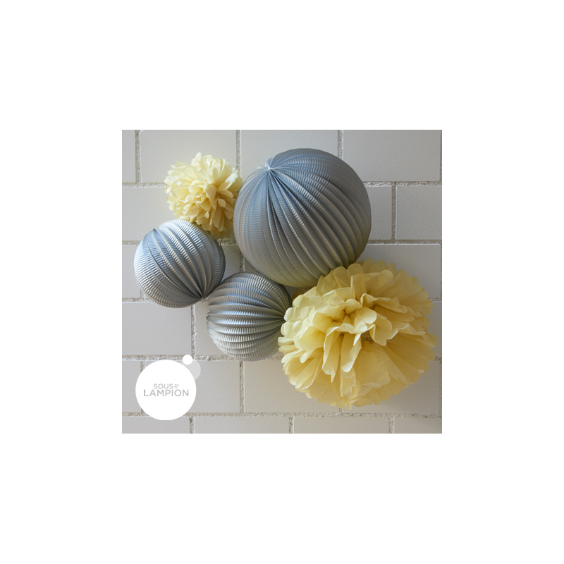 Paper lanterns kit for a home office or a bedroom