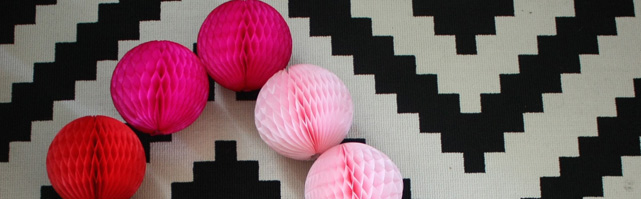 Mini Honeycomb Balls